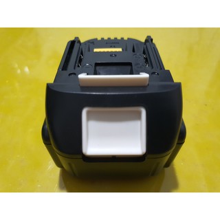 Pin Makita 18V 5Ah (nhận sạc zin)