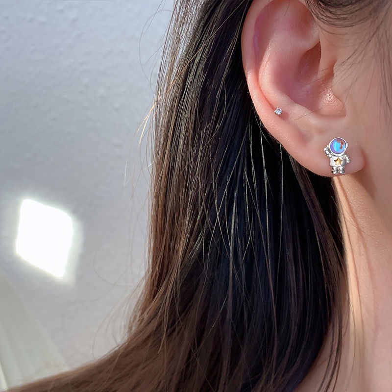 Bông Tai Mạ Bạc 925 Hình Phi Hành Gia Xinh Xắn