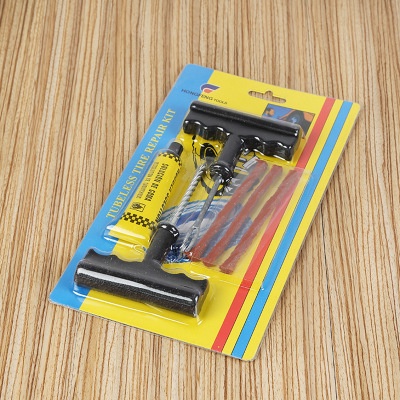 Dụng cụ vá lốp không săm, 6 chi tiết tiện dụng cho ô tô, xe máy
