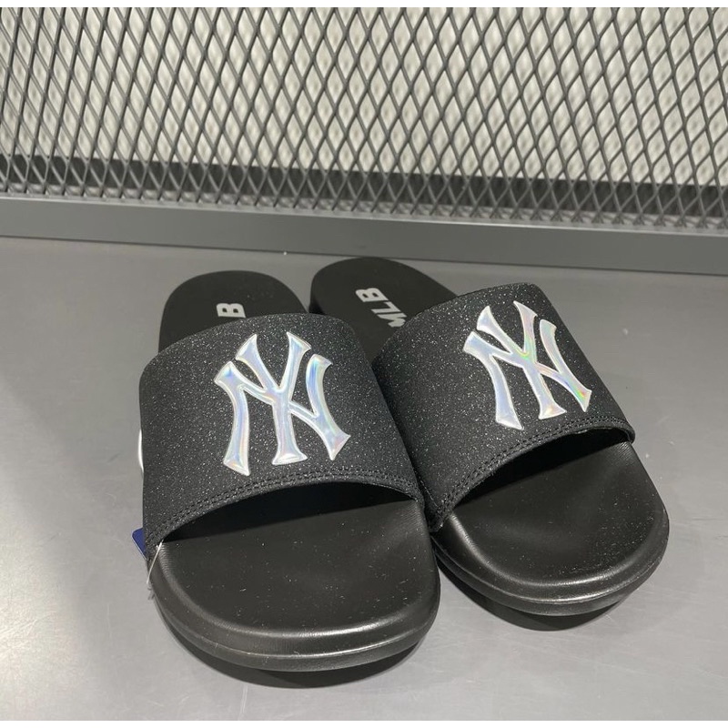 Dép MLB New mound Hologram chính hãng