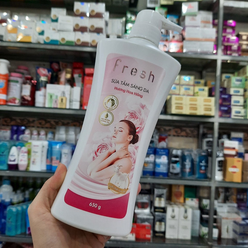 Sữa tắm Fresh sang da Hương Hoa Hồng 650g