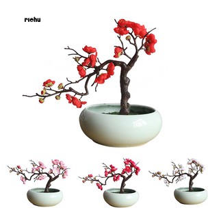 Cành hoa đào giả màu sắc nhã nhặn dùng để trang trí nội thất