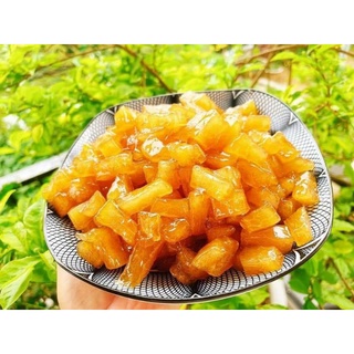 Cùi bưởi nấu chè đã bao bột đường