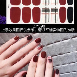 SÉT DÁN MÓNG TAY HOẠ TIẾT