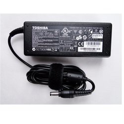 Sạc laptop loại tốt Toshiba Satellite C800 C800D C805 C805D + tặng dây nguồn