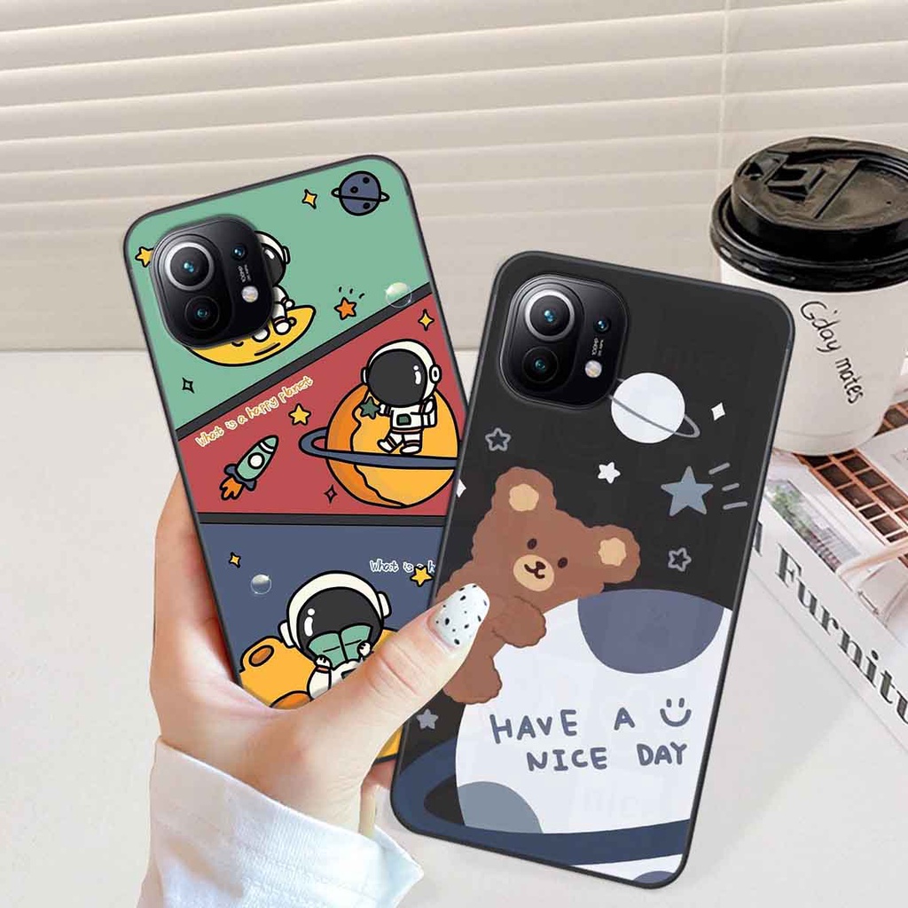 Ốp Xiaomi Mi 11 / Mi 11T / Mi 11 Lite in hình vũ trụ, phi hành gia bầu trời cute dễ thương