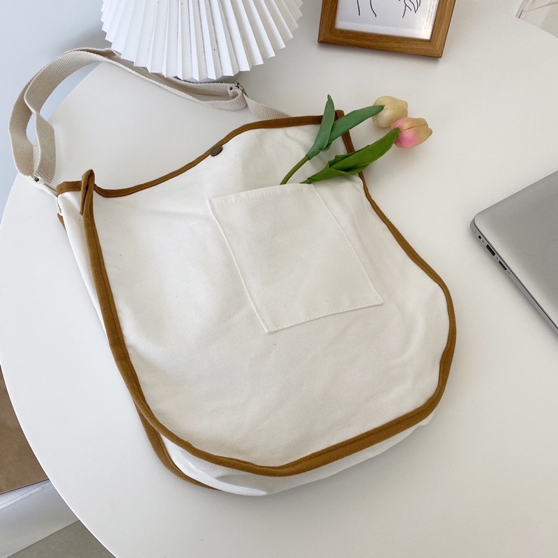 Túi tote đeo chéo viền nâu Vintage Hàn Quốc (có sẵn, hình thật)