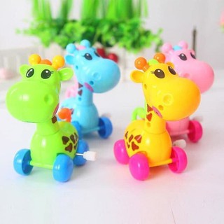 Hươu cao cổ chạy cót cho bé