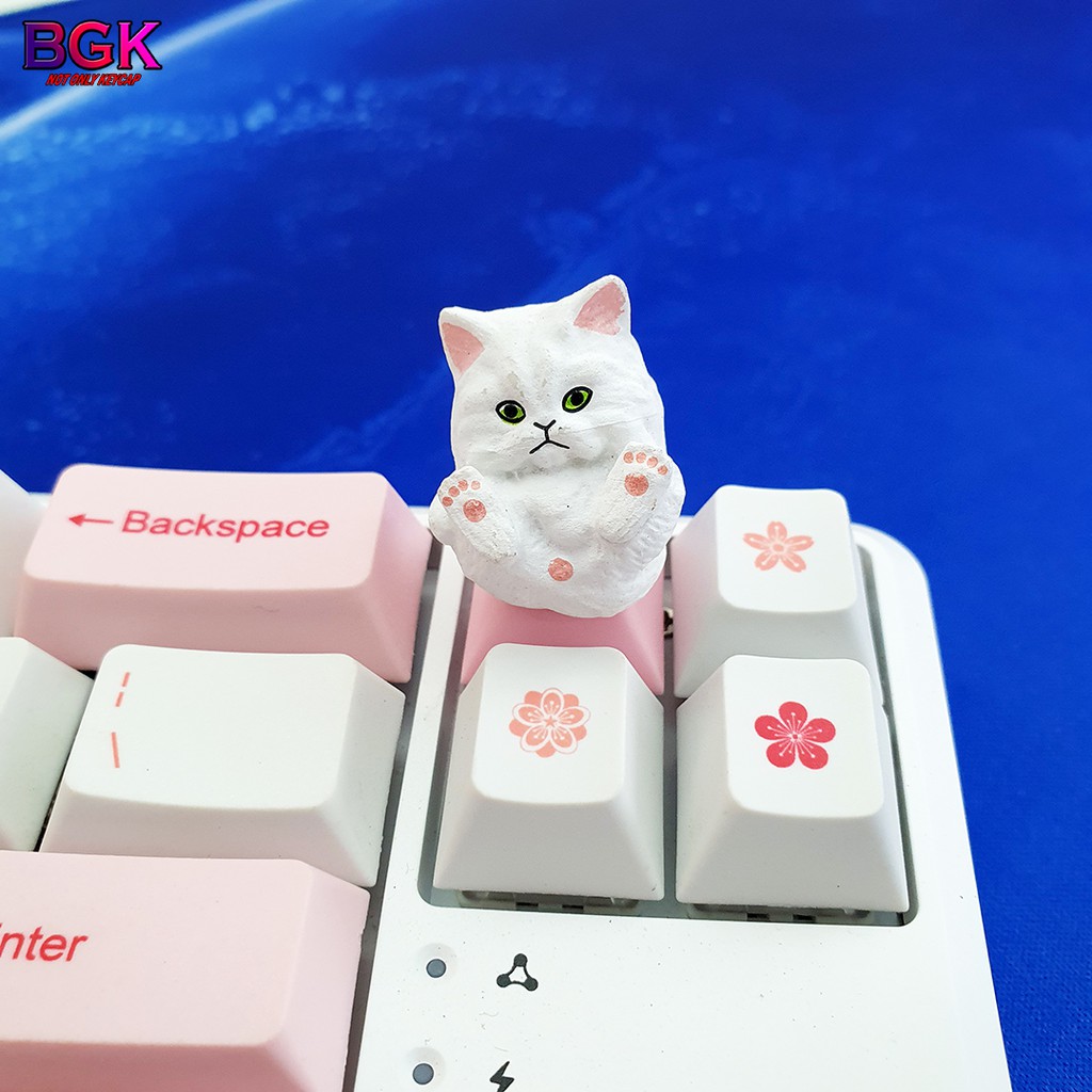 Keycap lẻ hình Mèo Con Nằm Ngửa Liếm Bi cực kỳ dễ thương ( keycap Artisan )