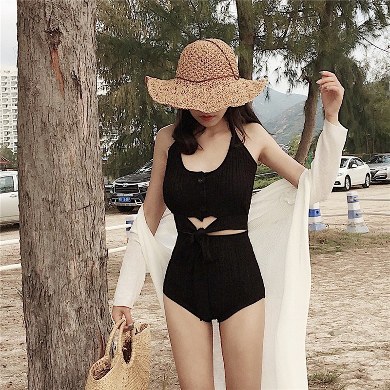 Đồ bơi 1 mảnh 3 màu thiết kế dây treo cổ thời trang gợi cảm | BigBuy360 - bigbuy360.vn