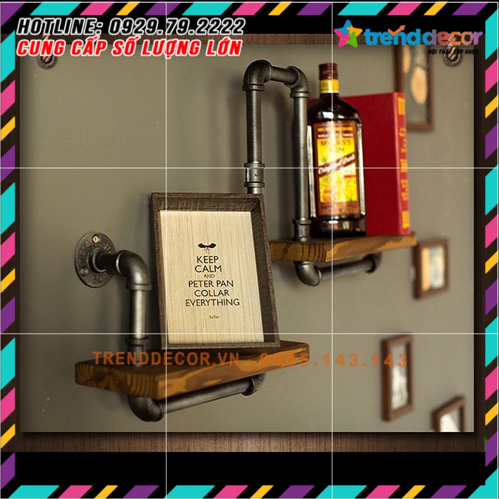 Kệ ống nước Kệ treo gắn tường gỗ chất liệu ống nước và gỗ trang trí nhà decor quán cafe