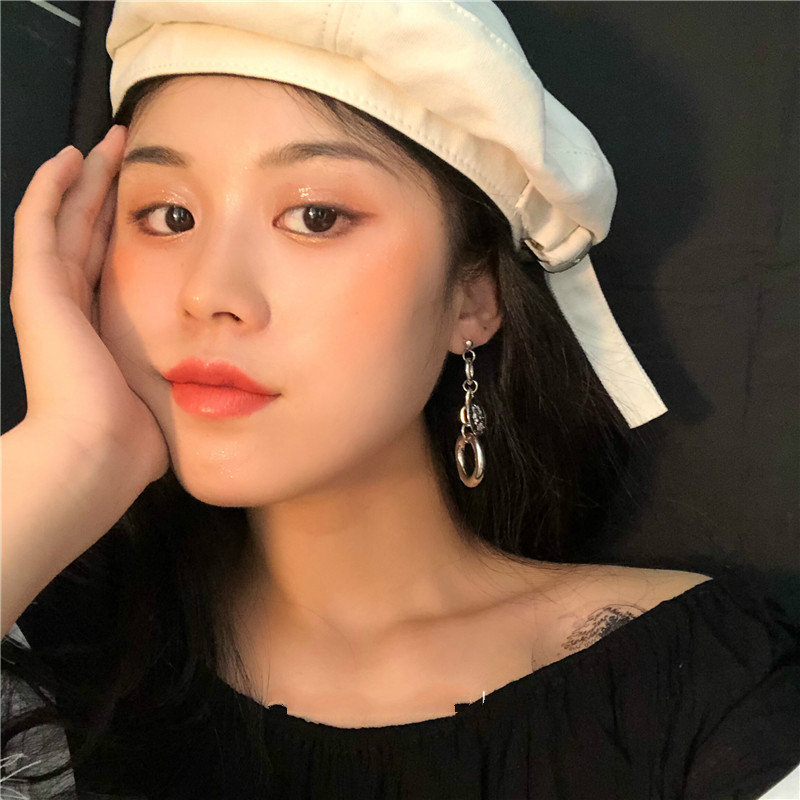 Khuyên Tai Dáng Dài Đính Ngọc Trai Phong Cách Hàn Quốc 22642 Mới