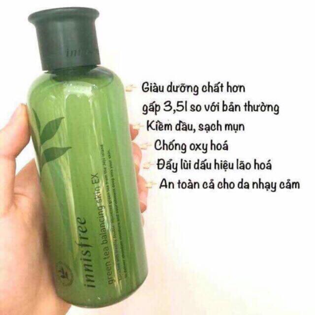 Nước hoa hồng innisfree