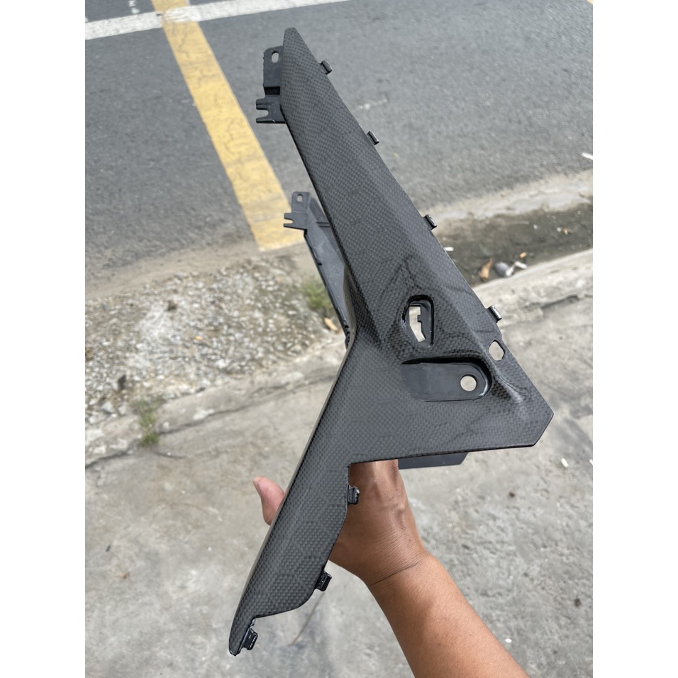 Chữ H Ex150 , ốp bịt yếm Exciter 150 ốp carbon fiber