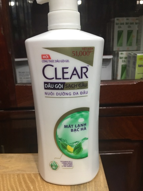 Dầu gội Clear mát lạnh bạc hà 630g