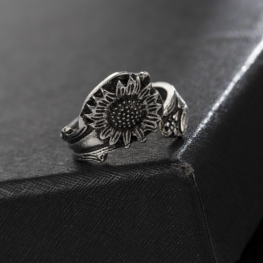 Nhẫn Hở Hình Muỗng Và Hoa Hướng Dương Phong Cách Boho