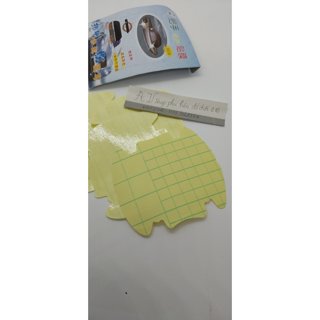 Bộ 04 Miếng Dán Chống Xước Hõm Tay Nắm Cửa Xe Ô Tô Cao Cấp