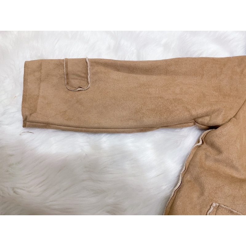 Ảnh thật, Hàng likenew, Áo khoác da lộn lót lông cừu cho bé 4-6t T16