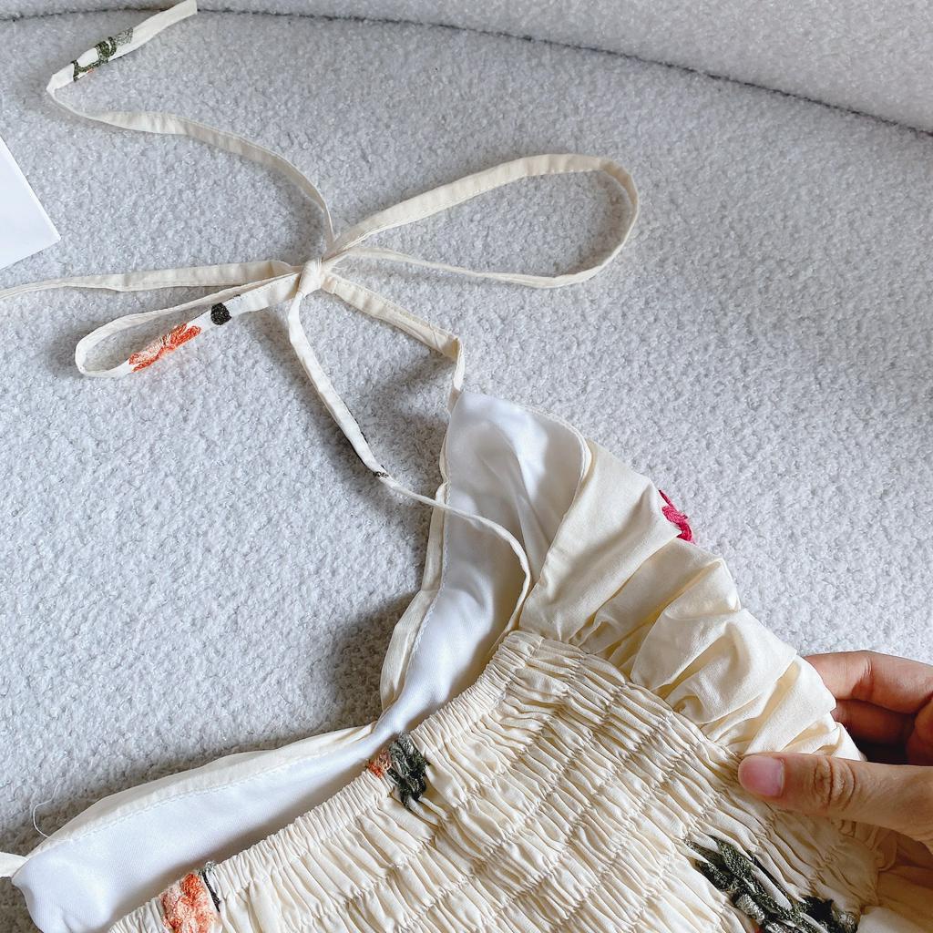 SET ÁO NHÍU HOA THÊU KEM 2 DÂY + QUẦN SUÔNG TRẮNG CHIẾT LY