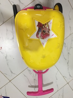 Xe vali scooter Vinamilk