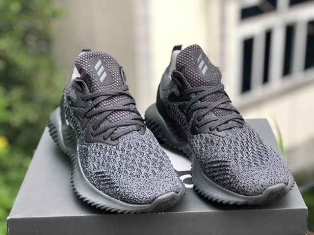 𝐓Ế𝐓🌺 ✔️GIÀY THỂ THAO ALPHABOUNCE NAM 2 mẫu :