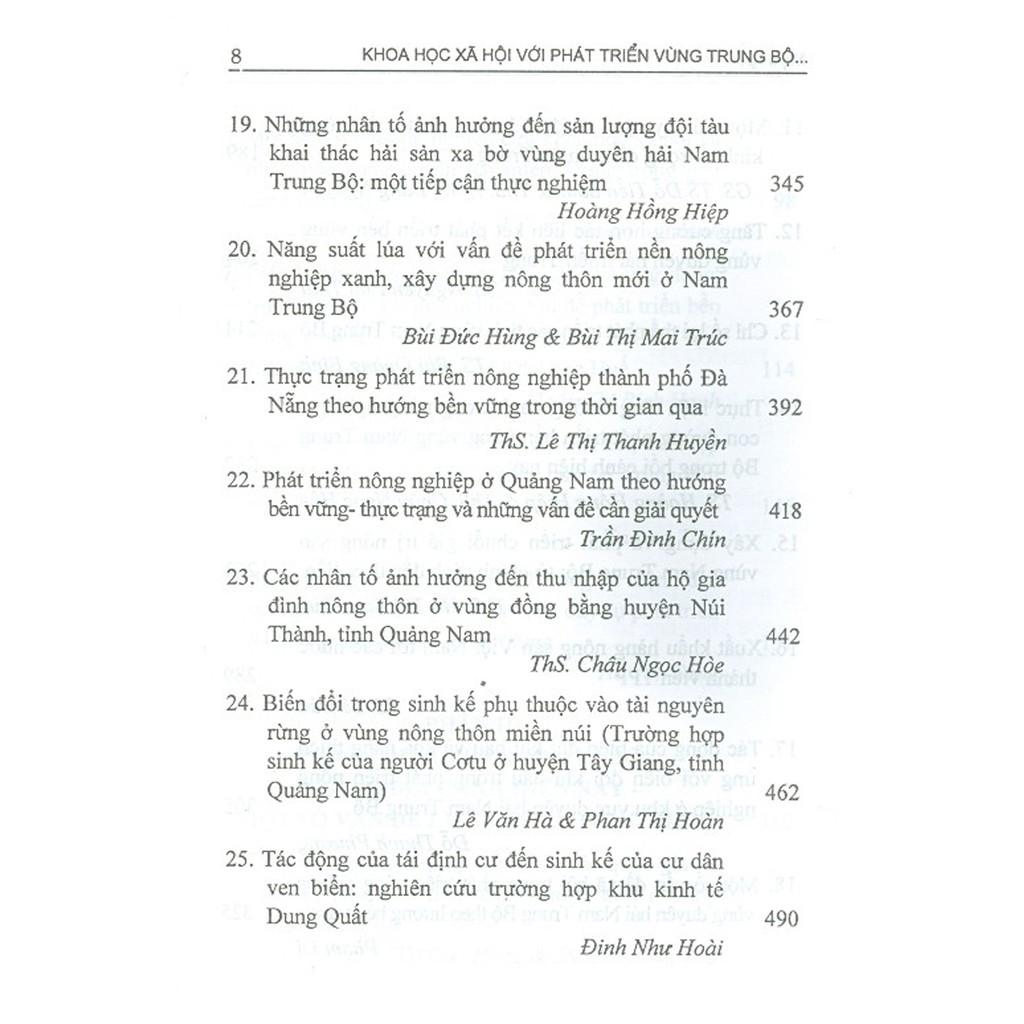 Sách - Khoa Học Xã Hội Với Phát Triển Vùng Trung Bộ Trong Bối Cảnh Hiện Nay
