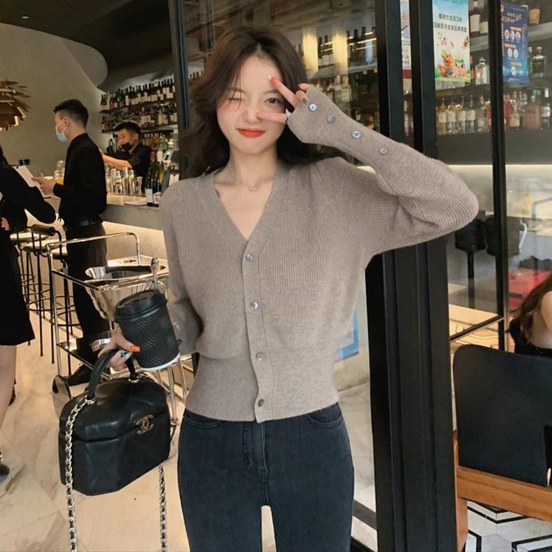 Áo Cardigan Dệt Kim Cổ Chữ V Thiết Kế Mới Ngọt Ngào Thời Trang Dành Cho Nữ