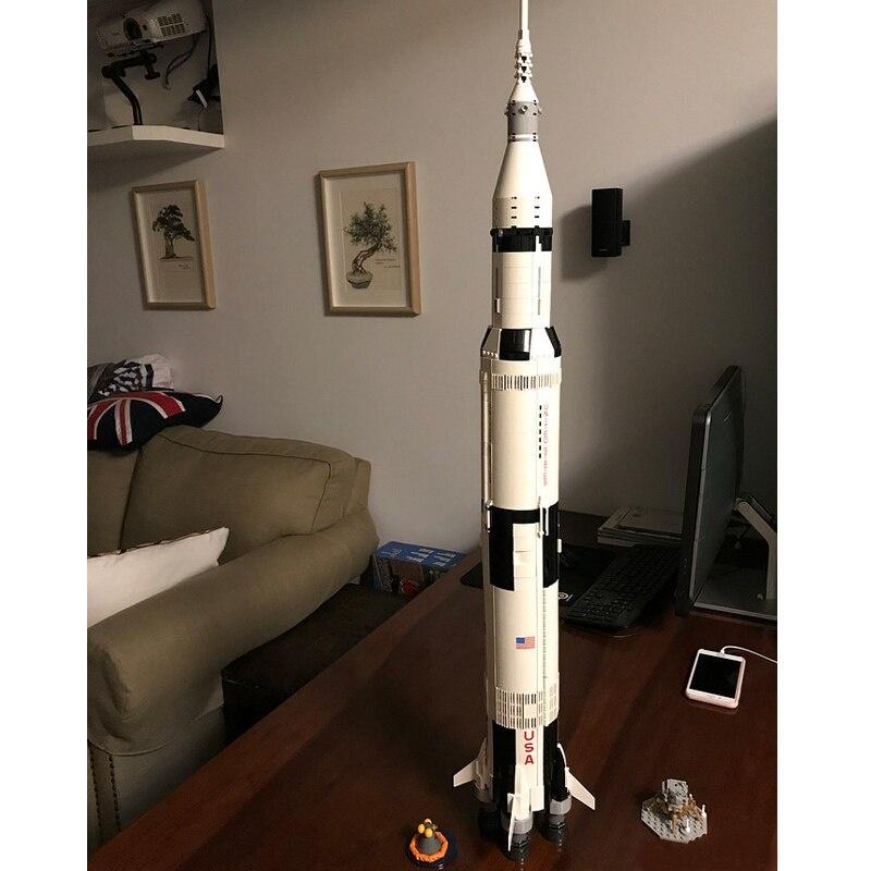 Đồ chơi lắp ráp 61001 12006 18001 37003 80013 Tàu vũ trụ NASA Apollo Saturn V
