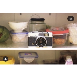 Máy ảnh film Konica c35