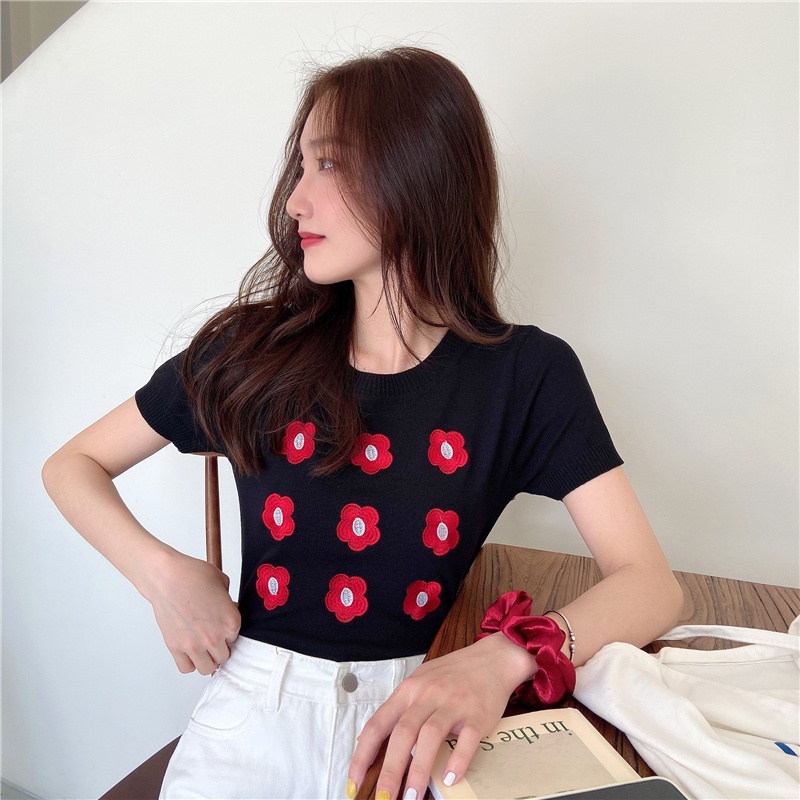 Áo thun NZN tay ngắn cổ tròn thêu hoa dành cho nữ