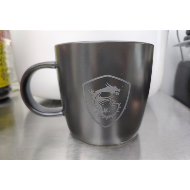 Ly phiên bản kỷ niệm MSI