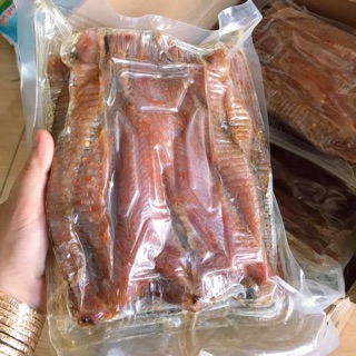 Khô Cá Lóc Đặc Sản Đồng Tháp( c Trần hường)