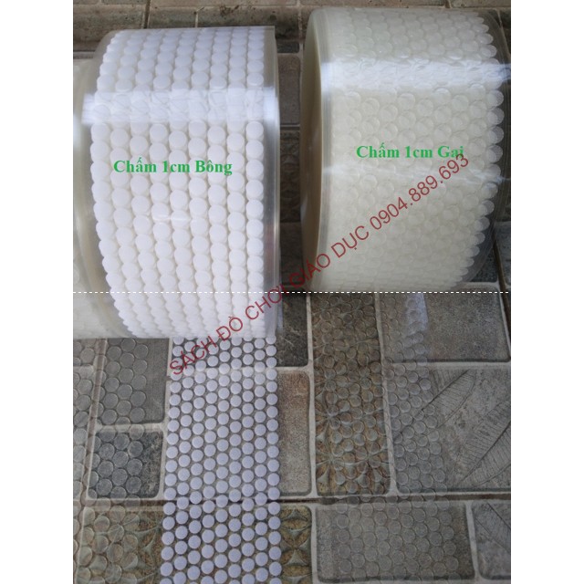 100 Căp chấm tròn dính gai có sẵn keo dán 1cm Loại có Mặt GAI TRONG làm học liệu cho bé
