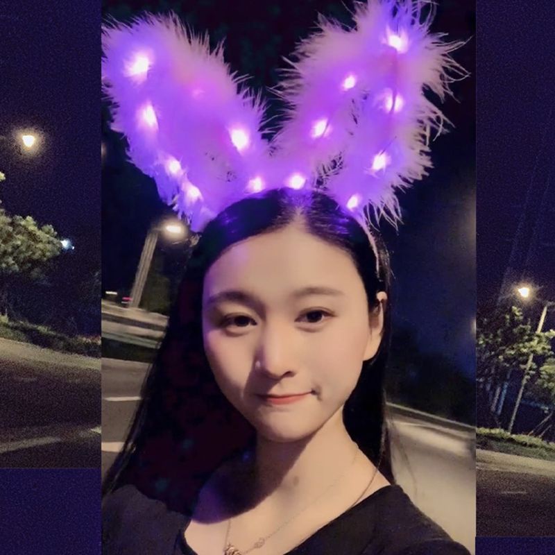 Băng Đô Cài Tóc Đính Lông Vũ Và Tai Thỏ 14 Đèn LED Phát Sáng Cho Nữ