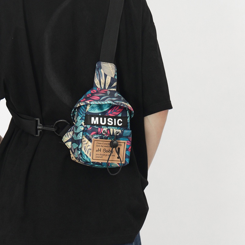 Túi Đeo Chéo Ngực Chất Liệu Nylon Họa Tiết Graffiti Phong Cách Hàn Quốc Cho Nữ