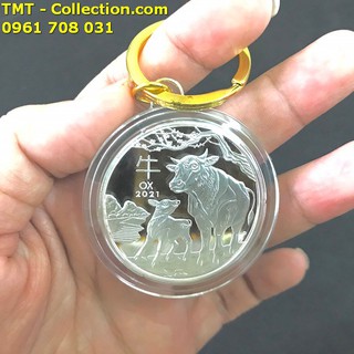Móc Khóa Xu Úc Hình Con Trâu Bạc; Màu: vàng; Đường kính của xu là 4.5cm-TMT Collection - SP005030