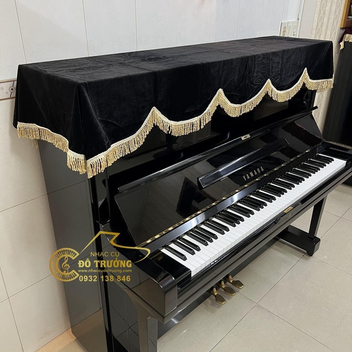 Khăn Phủ Đàn Piano Nhung đen tua rua vàng