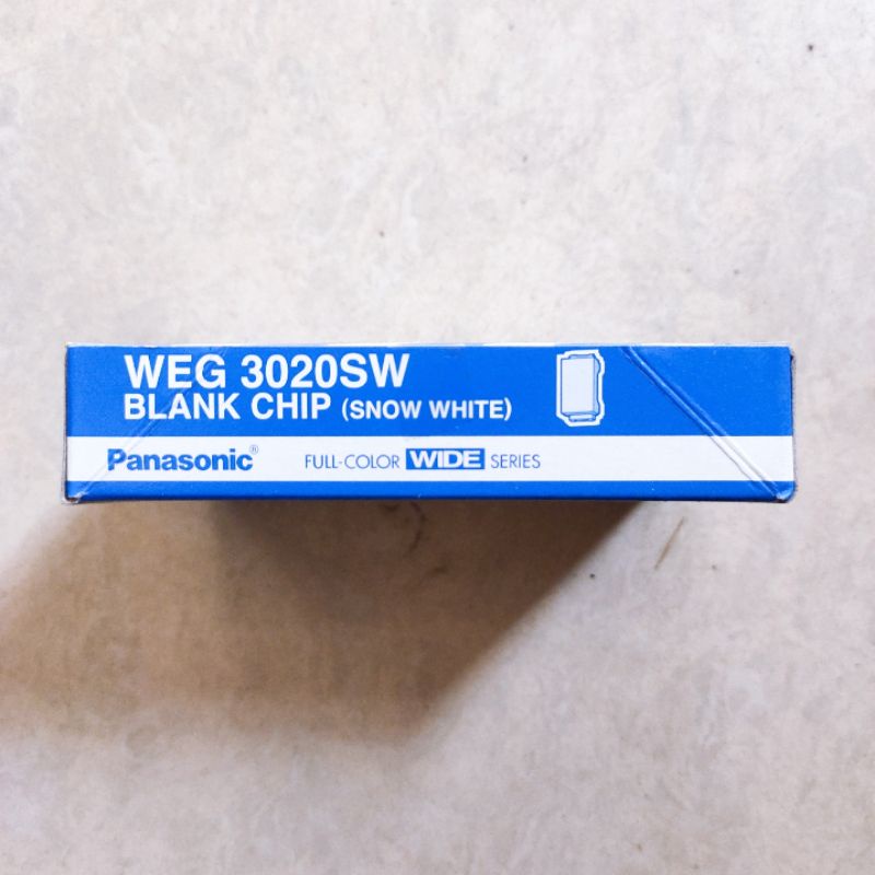 Nút trống, Nút che trơn Panasonic WEG3020SW Dòng Wide Series
