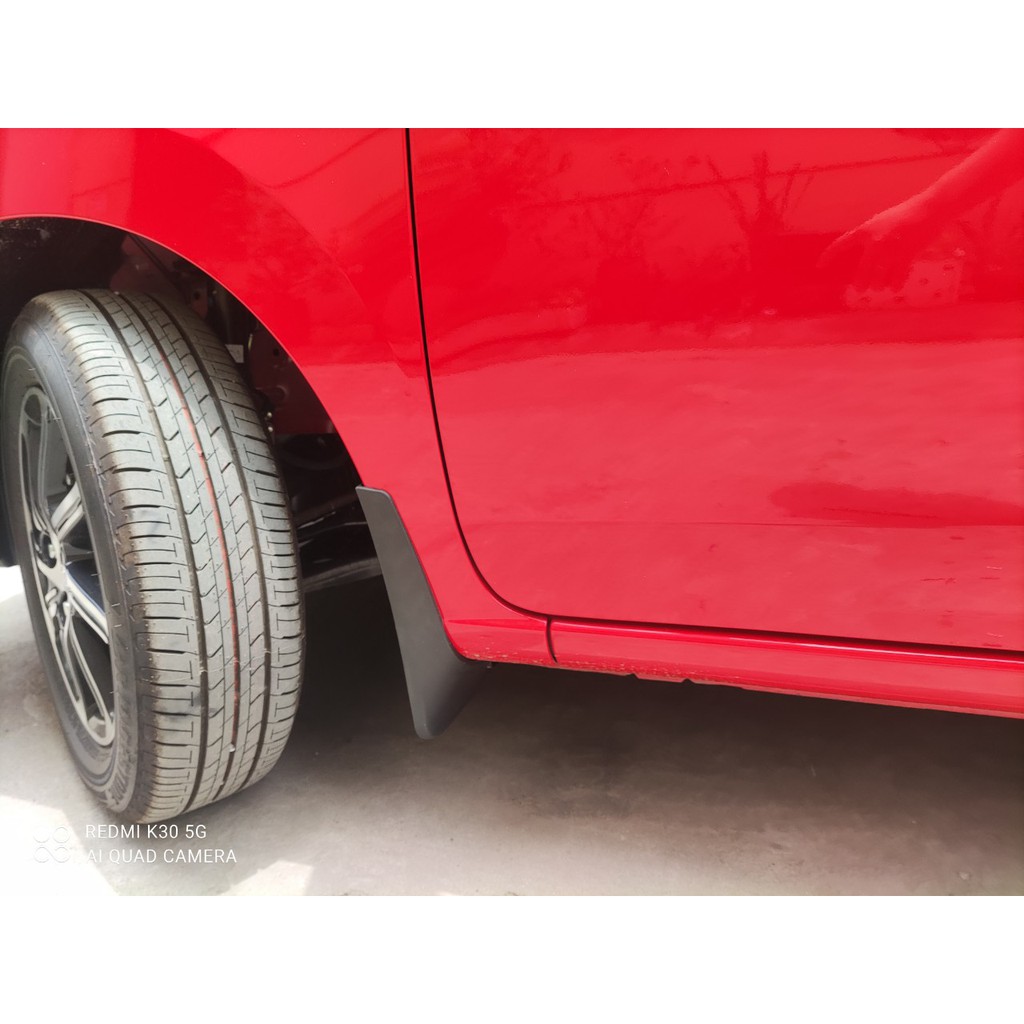 Bộ 4 chắn bùn xe Kia Morning 2012 đến 2015  - bộ 4 miếng kèm ốc vít - lắp đặt dễ dàng