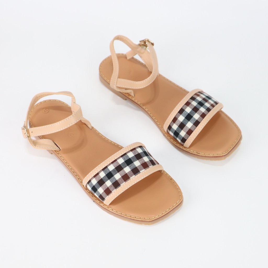 [Mã WABRWS giảm 15% đơn 150K] Giày sandal đế bệt mũi vuông Cillie 1000