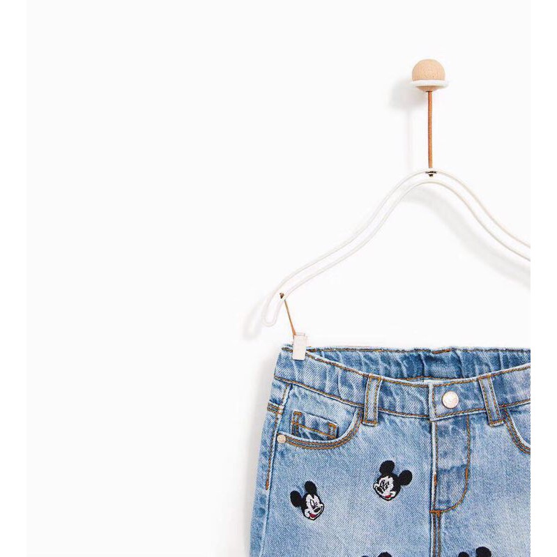 Quần sooc thêu Mickey Z.ara