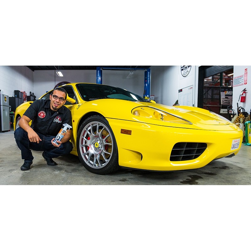 Chai xịt dưỡng làm mới và bóng lốp xe Chemical Guys Tire Kicker Extra Glossy Tire Shine (16 oz)