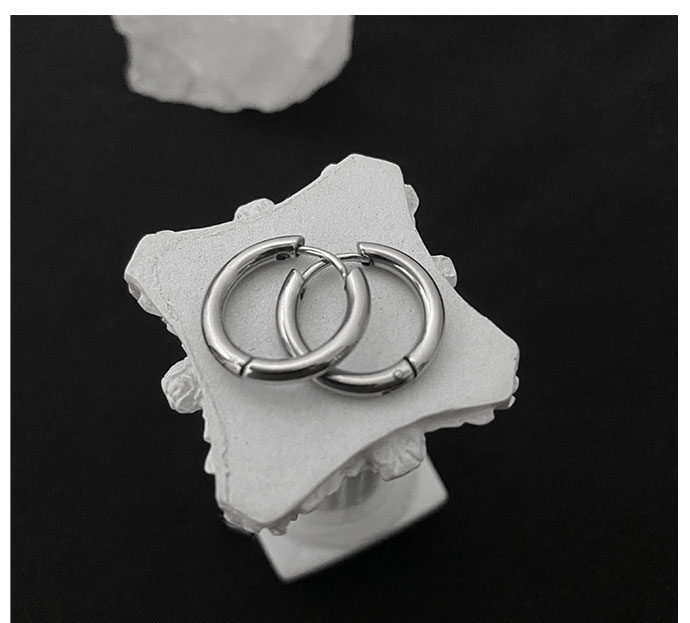 Bông Tai Tròn Nhỏ Không Gây Dị Ứng Thiết Kế Cá Tính