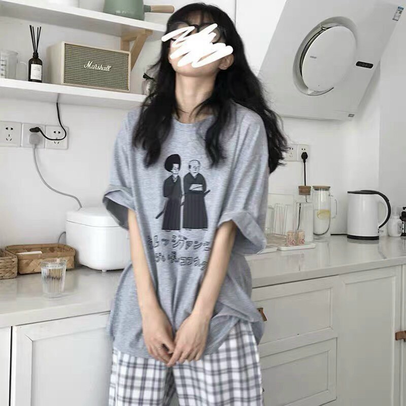 Set bộ chữ nhật xám phối quần suông ulzzang phong cách Hàn Quốc | BigBuy360 - bigbuy360.vn