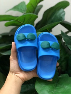 Dép lá mầm cho bé yêu