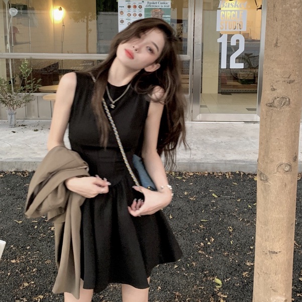 Đầm Đen Sát Nách Cổ Tròn Thời Trang Hàn Quốc Cao Cấp