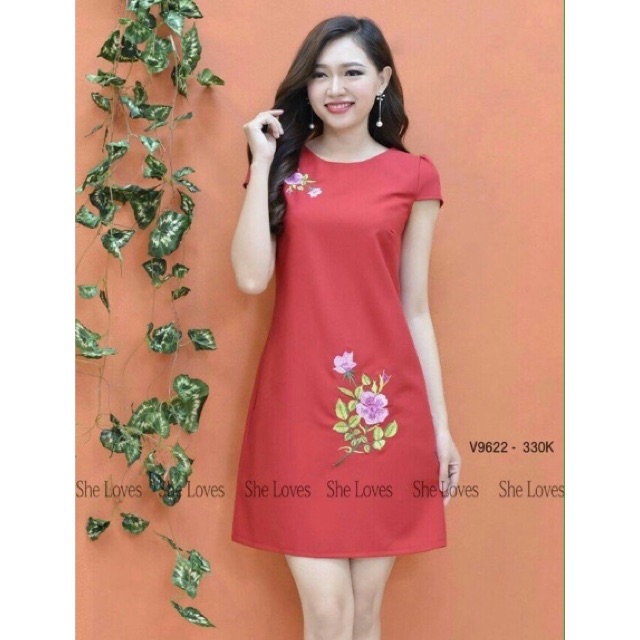 🍒Đầm suông thêu hoa tay con