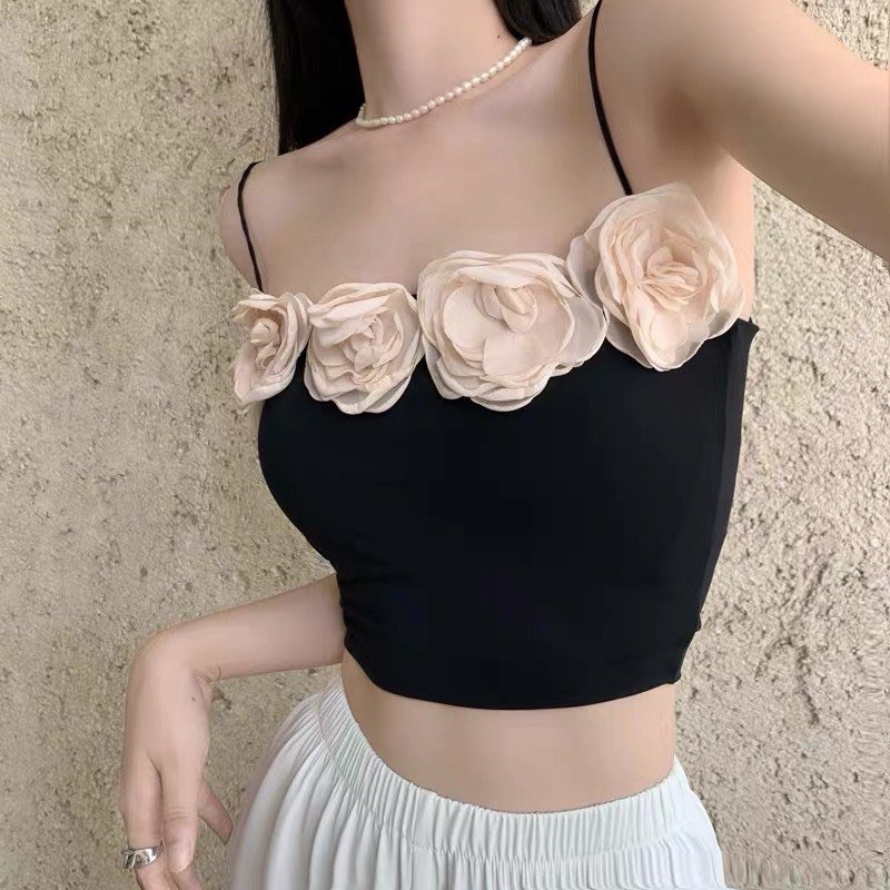 Áo croptop hai dây đính hoa phong cách tiểu thư sang trọng 392 FIORI STORE
