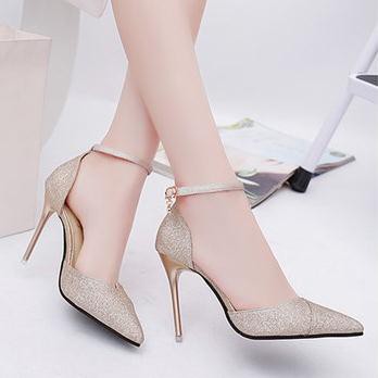 Giày cao gót nhọn 8 phân bít mũi kim tuyến