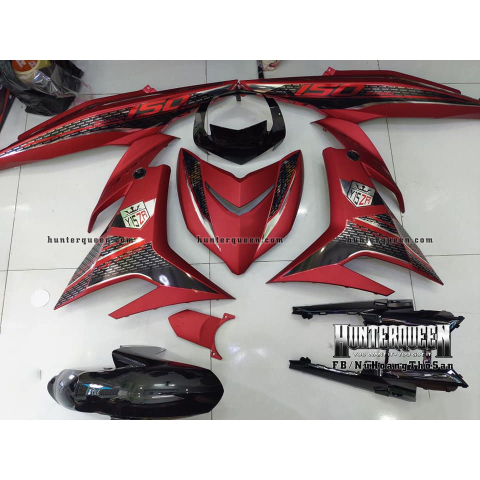 Tem Exciter 150. Tem Y15ZR. Xe đỏ nhám. Chất liệu crom. Chỉnh sửa theo yêu cầu. Sắc nét, bền màu, chống nước